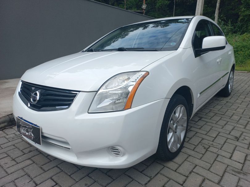 Nissan Sentra 2.0/ 2.0 Flex Fuel 16V Aut.