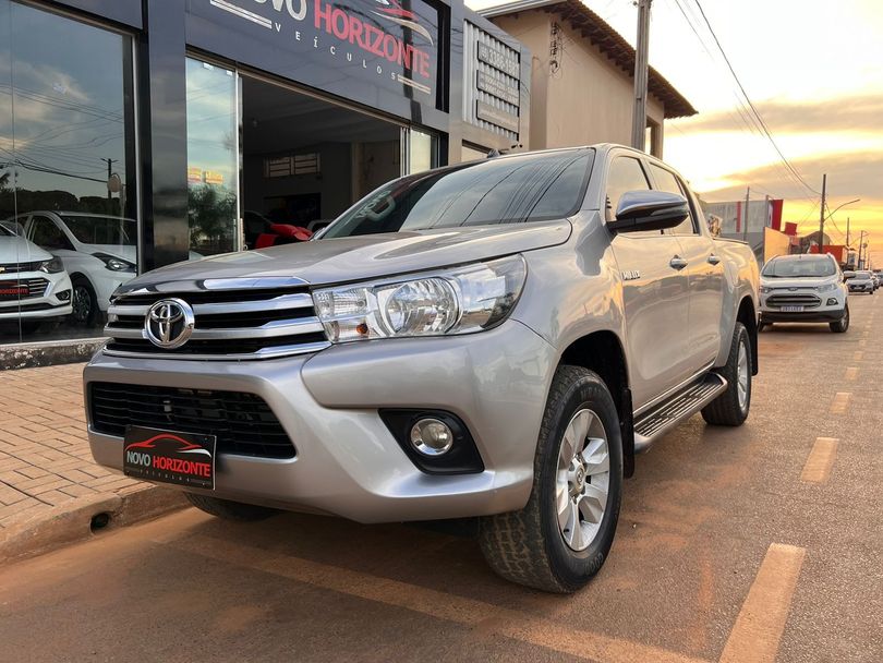 Toyota Hilux CD SRV 4x4 2.8 TDI Diesel Aut.