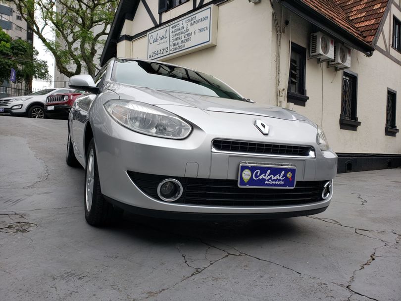 Renault FLUENCE Sed. Dynamique 2.0 16V FLEX Mec.