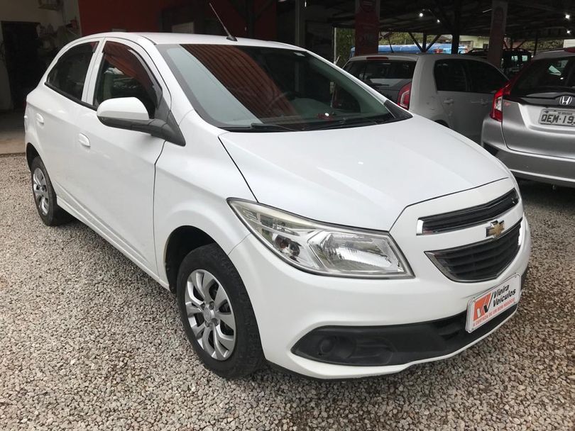 Chevrolet ONIX HATCH LT 1.0 8V FlexPower 5p Mec.