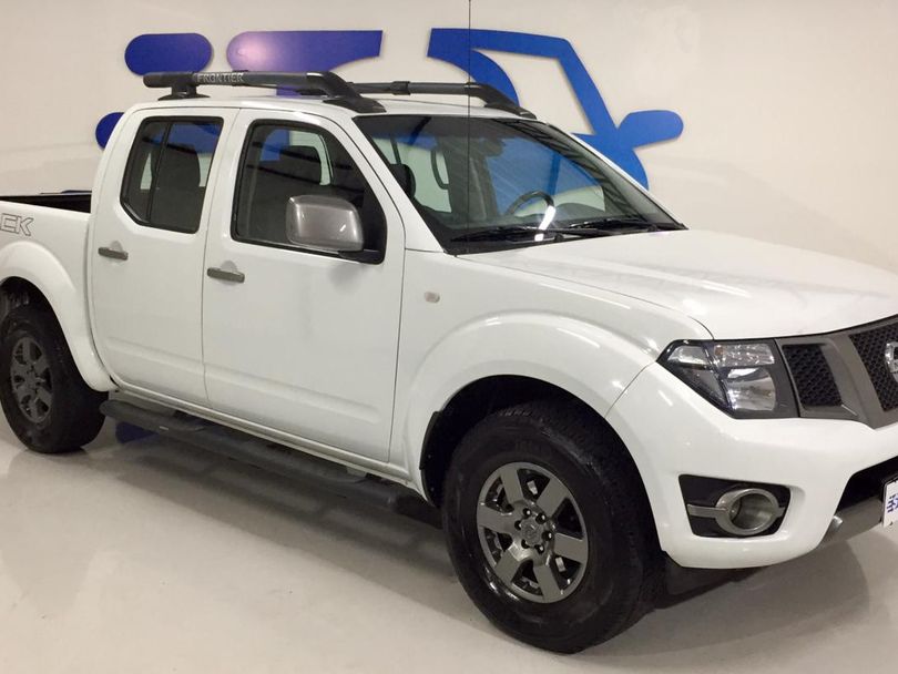Nissan Frontier SV AT. CD 4x4 2.5 TB Dies. Aut.