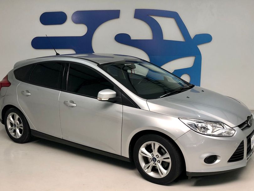 Ford Focus 1.6 S/SE/SE Plus Flex 8V/16V  5p