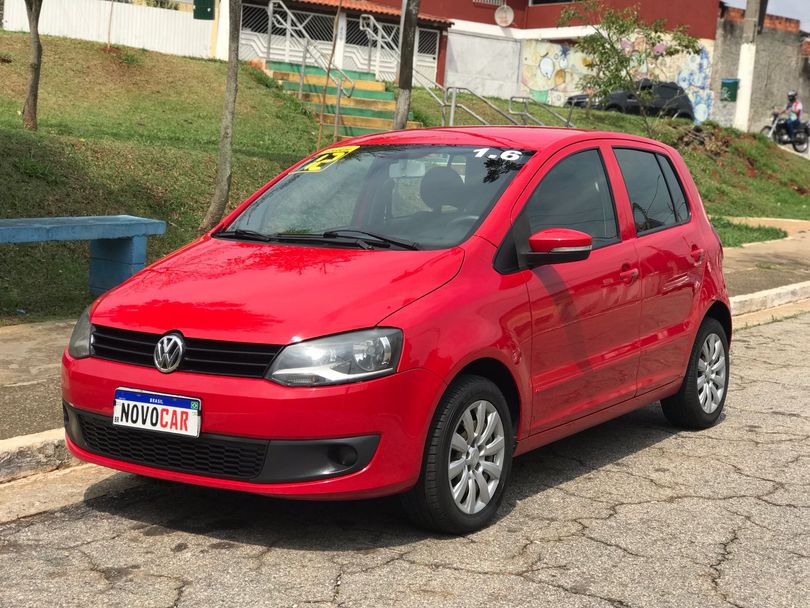 VolksWagen Fox 1.6 Mi Total Flex 8V 5p