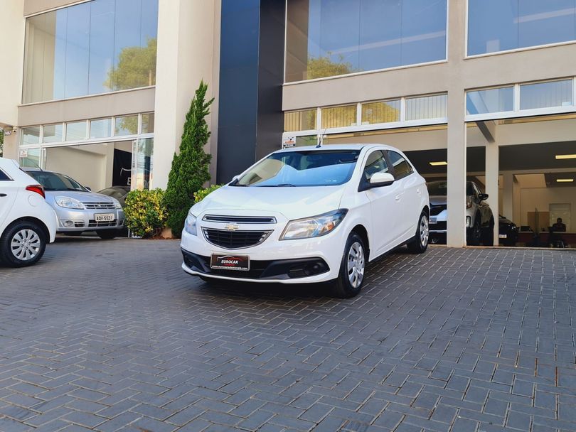 Chevrolet ONIX HATCH LT 1.4 8V FlexPower 5p Mec.