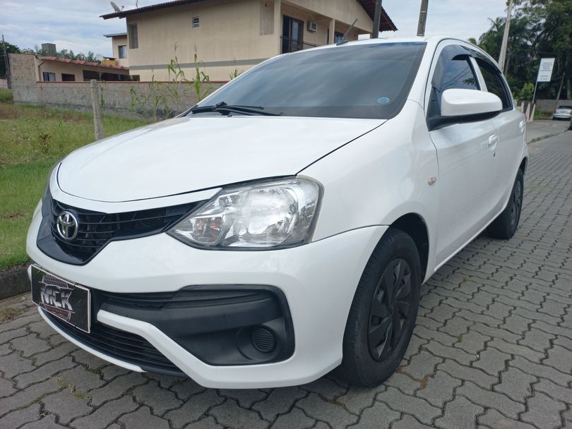 Toyota ETIOS X 1.3 Flex 16V 5p Mec.