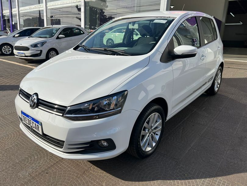 VolksWagen Fox Connect 1.6 Flex 8V 5p