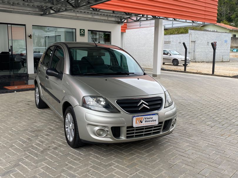 Citroën C3 GLX 1.4/ GLX Sonora 1.4 Flex 8V 5p