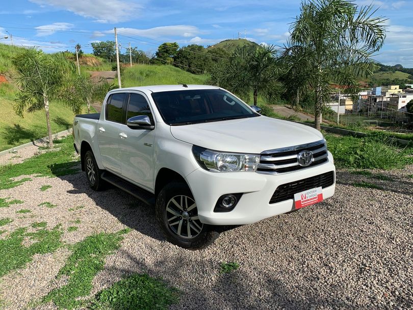 Toyota Hilux CD SRV 4x4 2.8 TDI Diesel Aut.