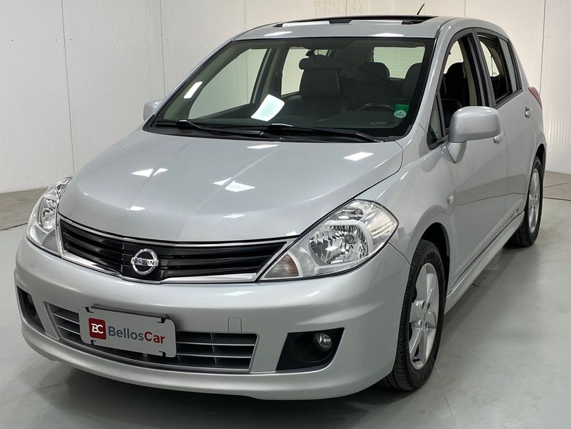 Nissan TIIDA SL 1.8/1.8 Flex 16V Aut.