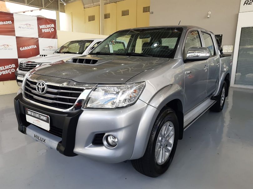 Toyota Hilux CD SRV D4-D 4x4 3.0 TDI Diesel Aut