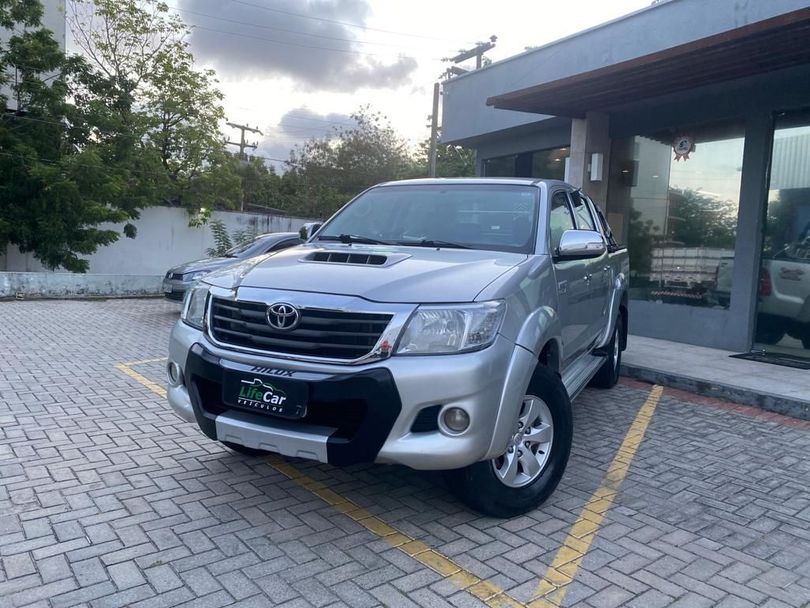 Toyota Hilux CD SRV D4-D 4x4 3.0 TDI Diesel Aut