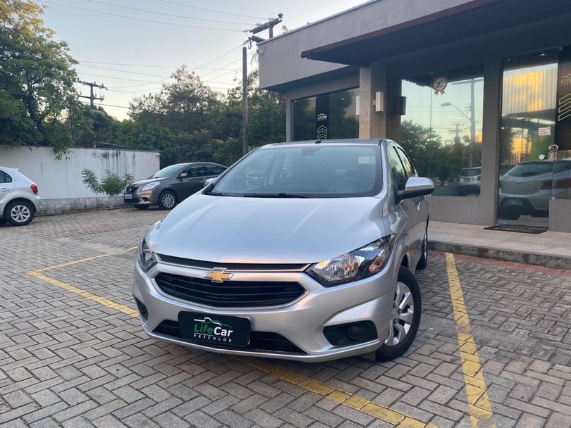 Chevrolet ONIX HATCH LT 1.0 8V FlexPower 5p Mec.