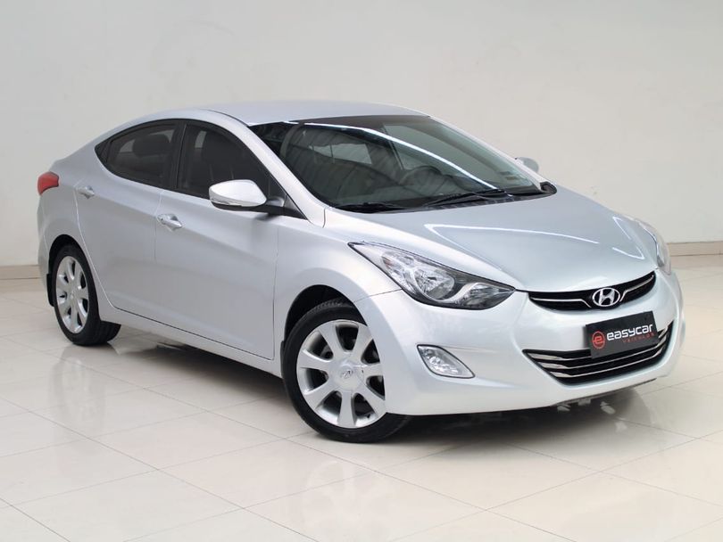 Hyundai Elantra GLS 1.8 16V Aut.