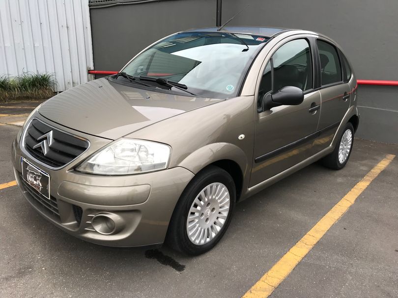 Citroën C3 GLX 1.4/ GLX Sonora 1.4 Flex 8V 5p