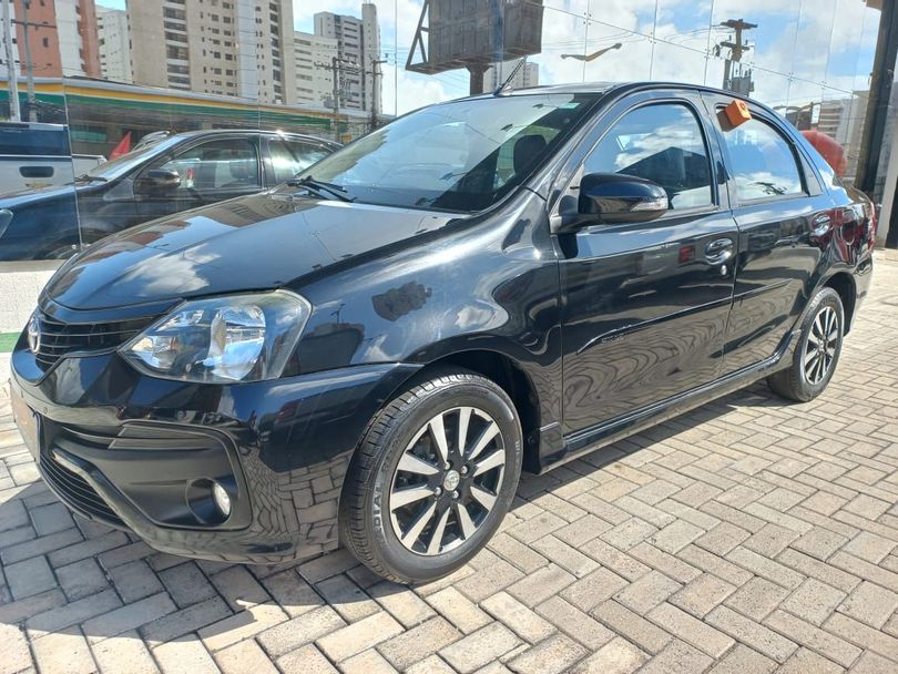 Toyota ETIOS XLS 1.5 Flex 5p Aut.