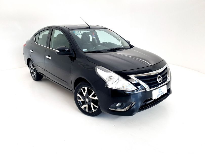 Nissan VERSA UNIQUE 1.6 16V FlexStart 4p Aut.