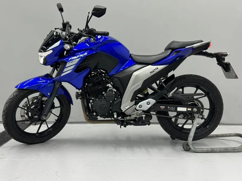 YAMAHA FZ25 250 FAZER FLEX