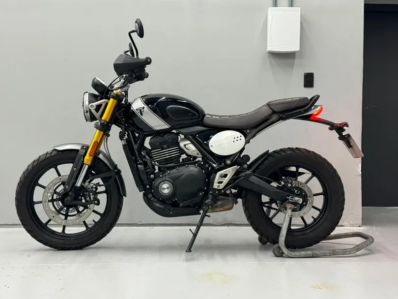 TRIUMPH SCRAMBLER 400 X