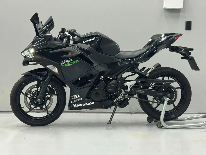 KAWASAKI NINJA 500