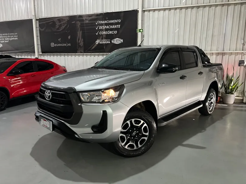 Toyota Hilux CD 4x4 2.8 Diesel Mec.