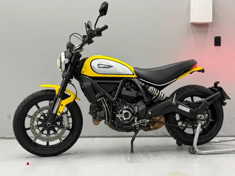 Ducati SCRAMBLER ICON 800cc