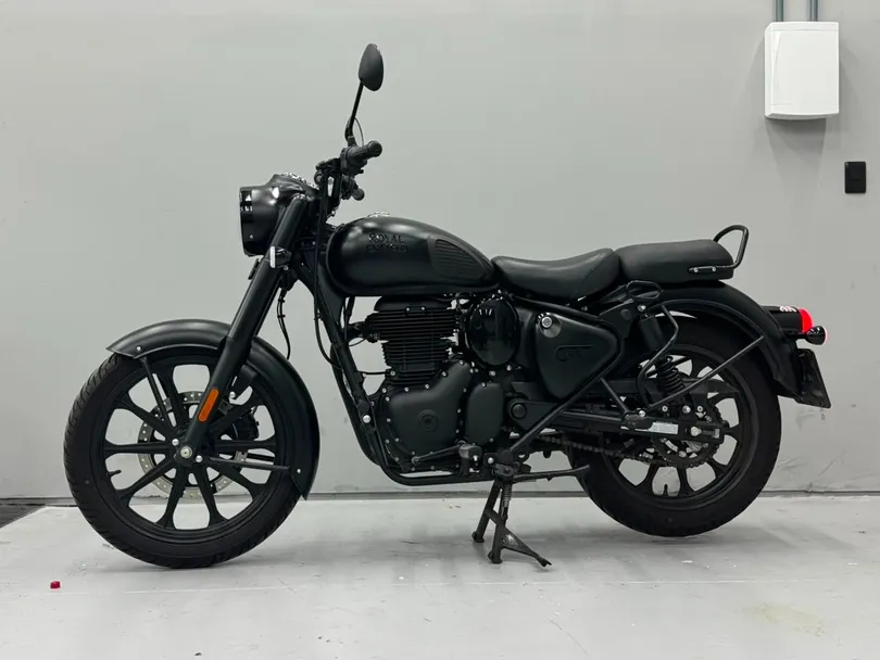Royal Enfield Classic 350 Dark