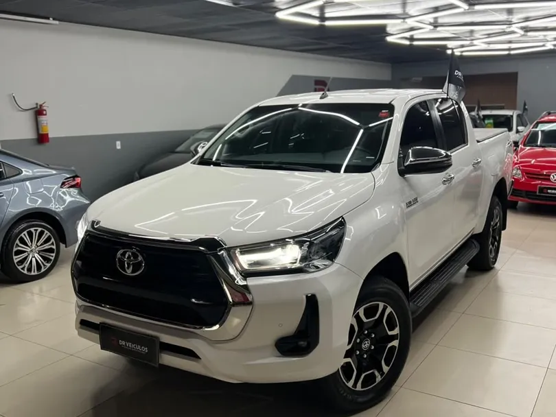 Toyota Hilux CD SRV 4x4 2.8 TDI Diesel Aut.