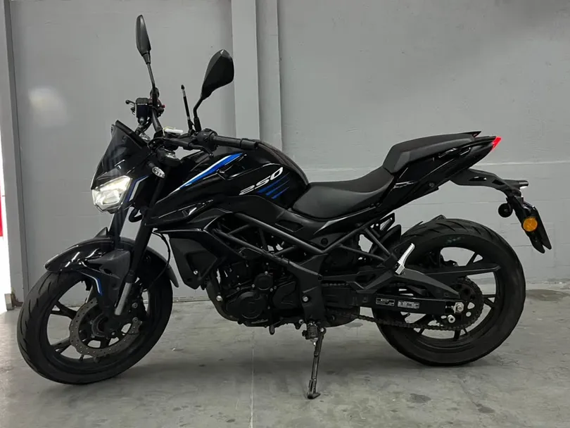 SHINERAY XY 250 FLASH EFI
