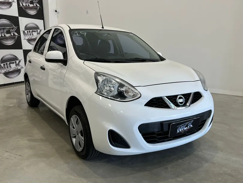 Nissan MARCH S 1.0 12V Flex 5p