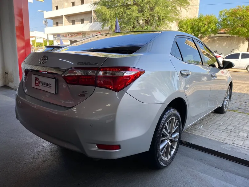 Toyota Corolla XEi 2.0 Flex 16V Aut.