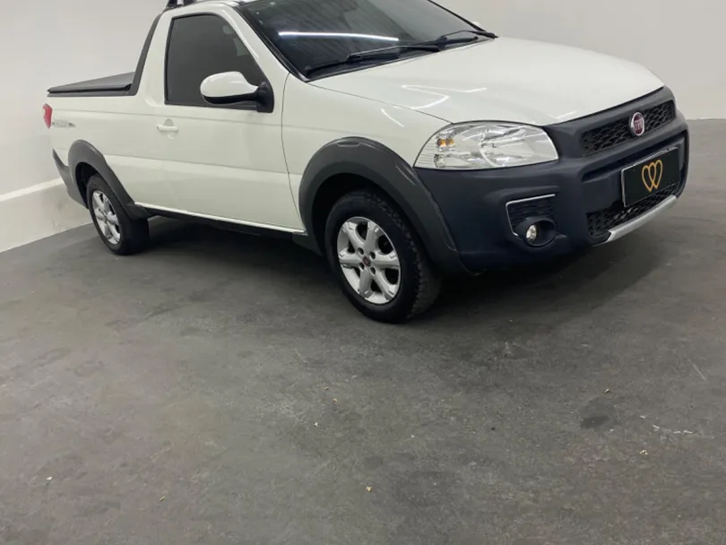 Fiat Strada Freedom 1.4 Flex 8V CS