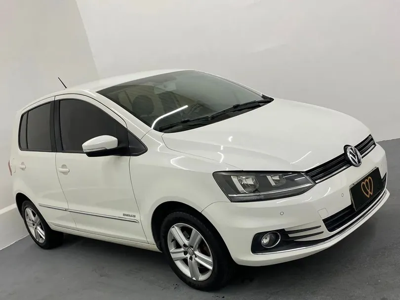 VolksWagen Fox Highline1.6 Flex 16V 5p
