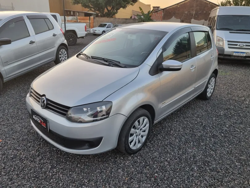 VolksWagen Fox 1.6 Mi Total Flex 8V 5p