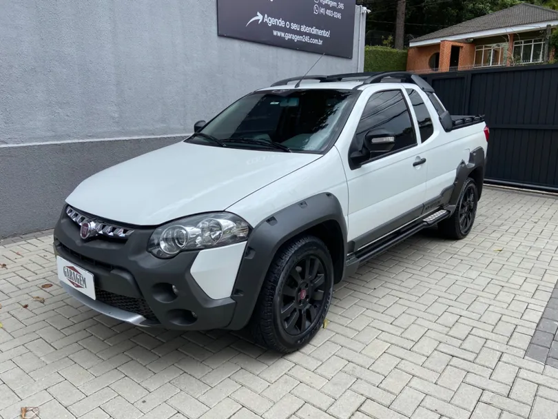 Fiat Strada Adv.1.8 16V Dualogic Flex CE