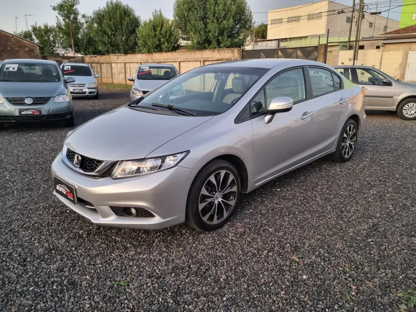 Honda Civic Sedan LXR 2.0 Flexone 16V Aut. 4p