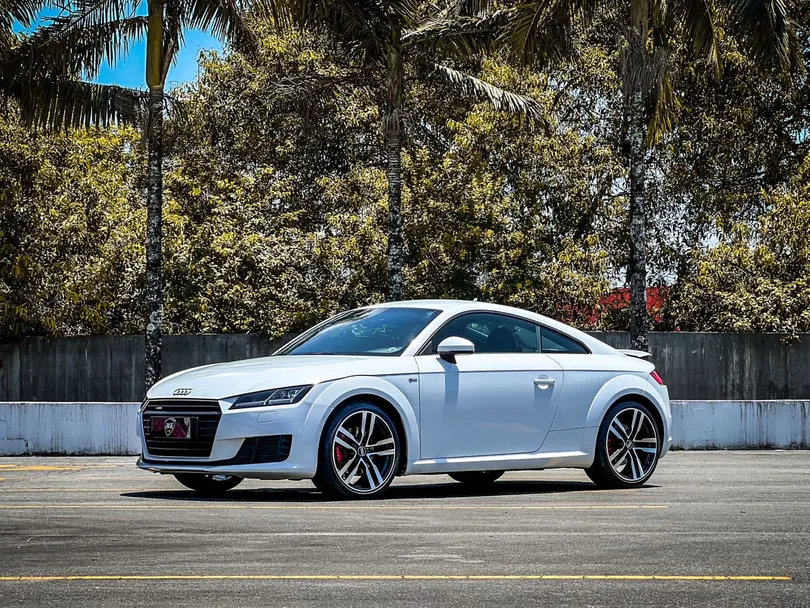 Audi TT 2.0 16v TFSI S-Tronic