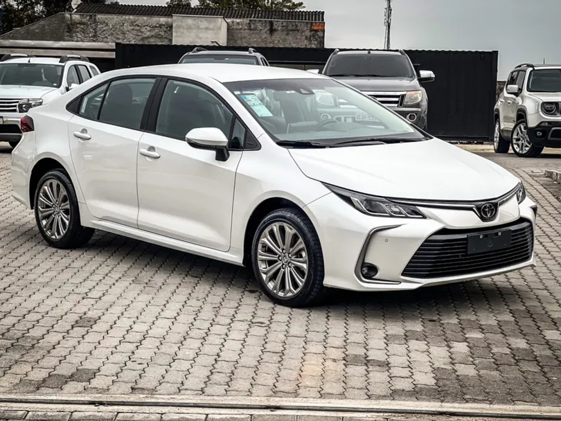 Toyota Corolla XEi 2.0 Flex 16V Aut.