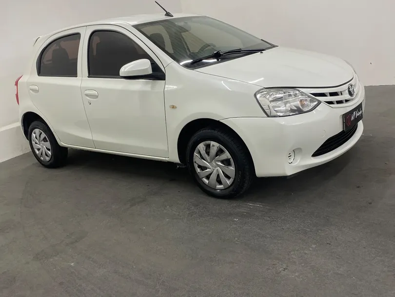 Toyota ETIOS X 1.3 Flex 16V 5p Mec.