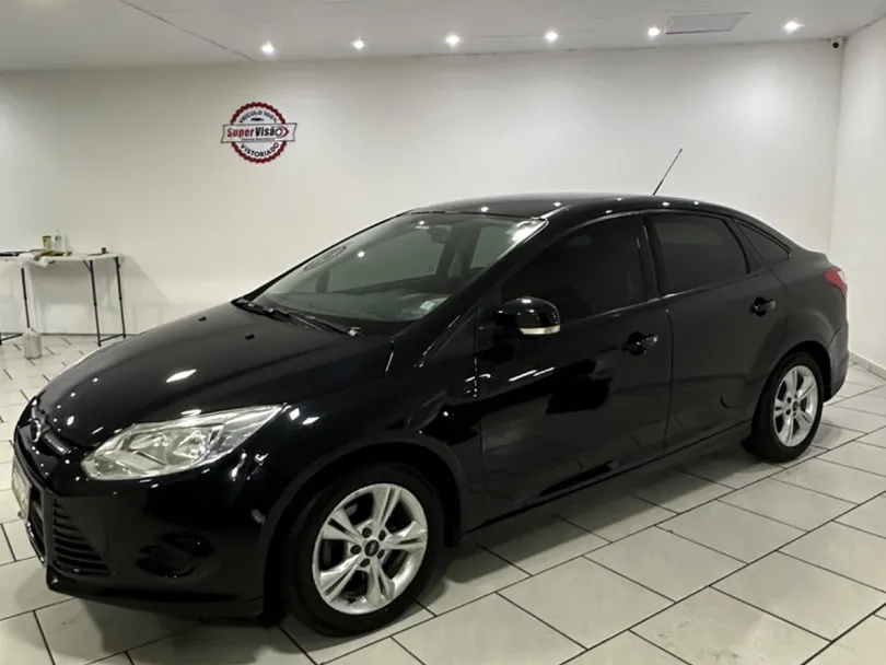 Ford Focus Sedan 2.0 16V/2.0 16V Flex 4p Aut.