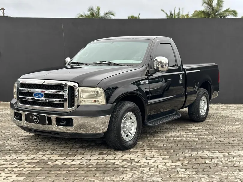 Ford F-250 XLT 3.9 4x2 Diesel TB