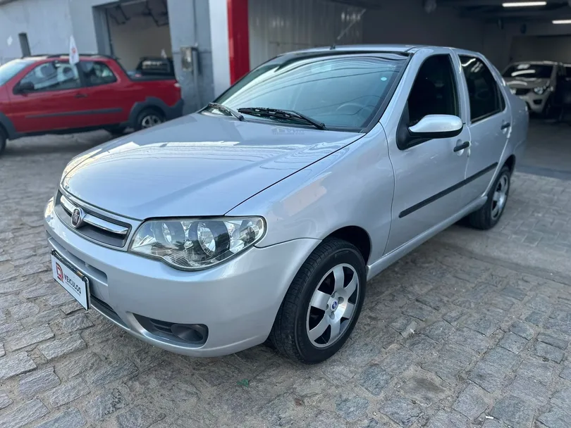 Fiat Siena Celebration 1.0 Fire Flex 8V 4p