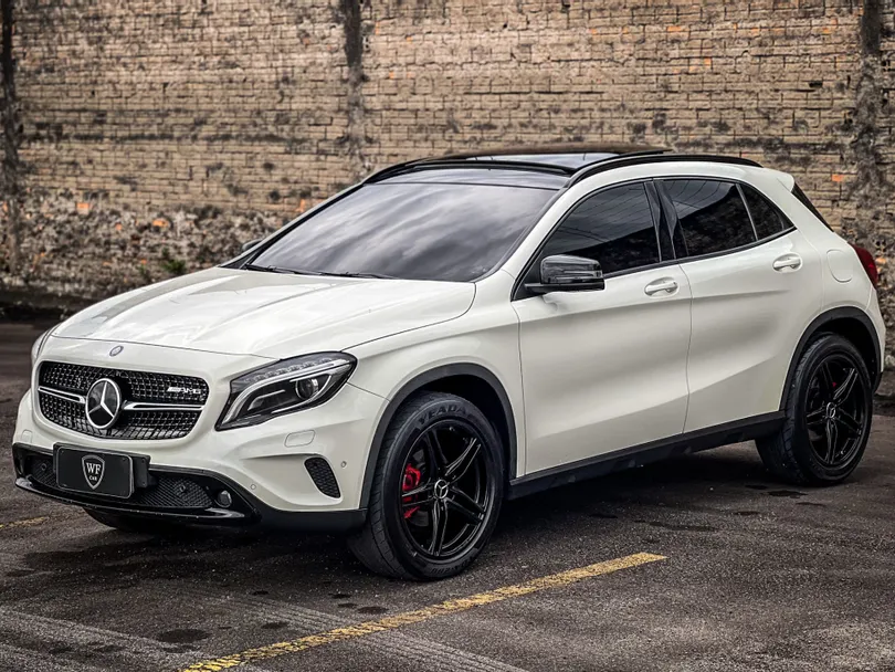 Mercedes GLA 200 Enduro 1.6 TB 16V Flex Aut.