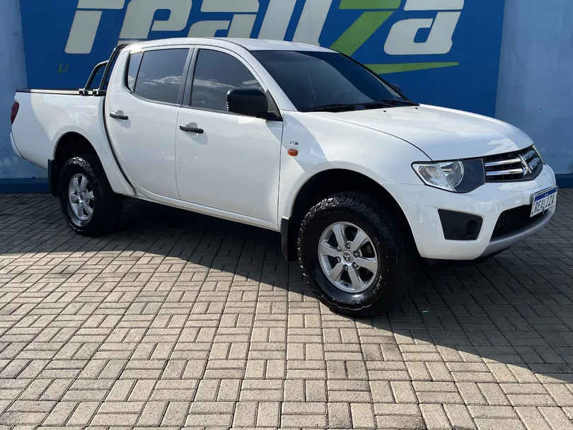 Mitsubishi L200 Triton GLX 3.2 CD TB Int.Diesel Mec