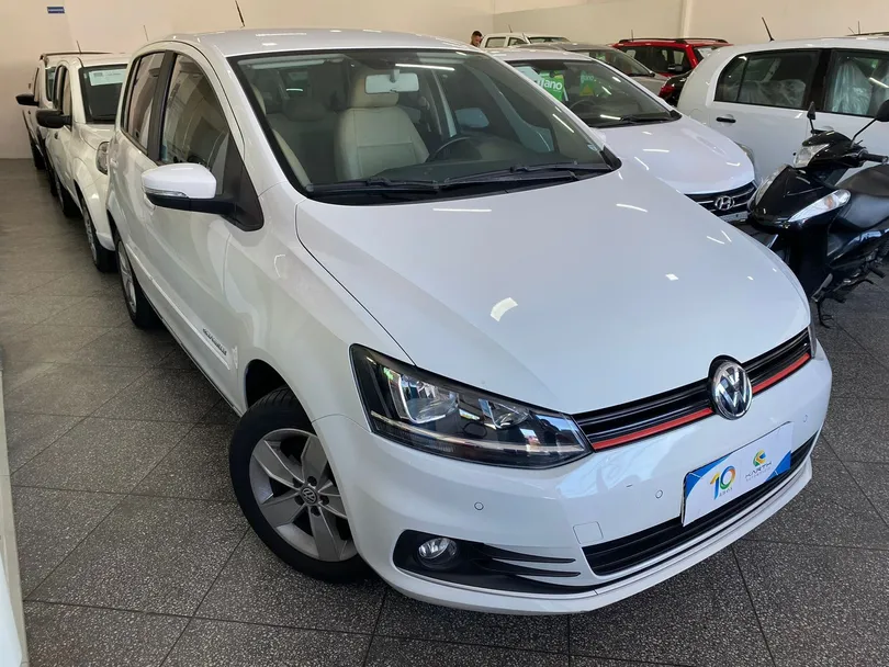 VolksWagen Fox Comfortline 1.6 Flex 8V 5p