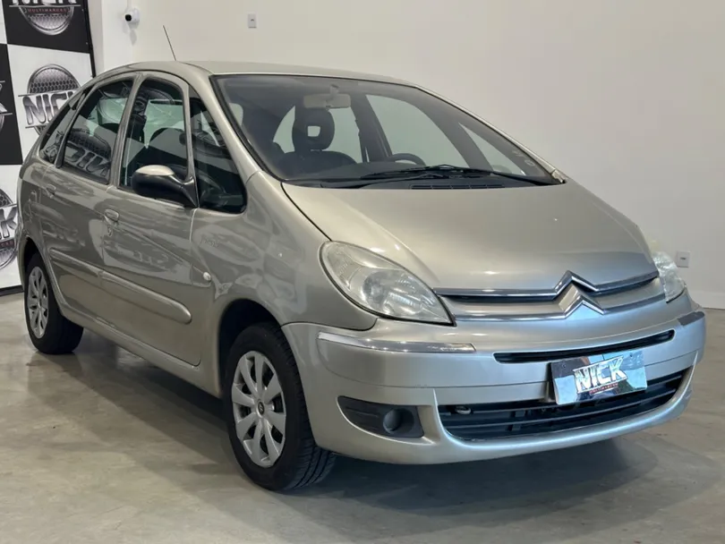 Citroën Xsara Picasso Exclusive 2.0 16V Aut.
