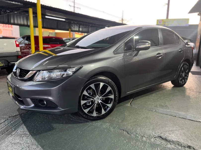 Honda Civic Sedan LXR 2.0 Flexone 16V Aut. 4p