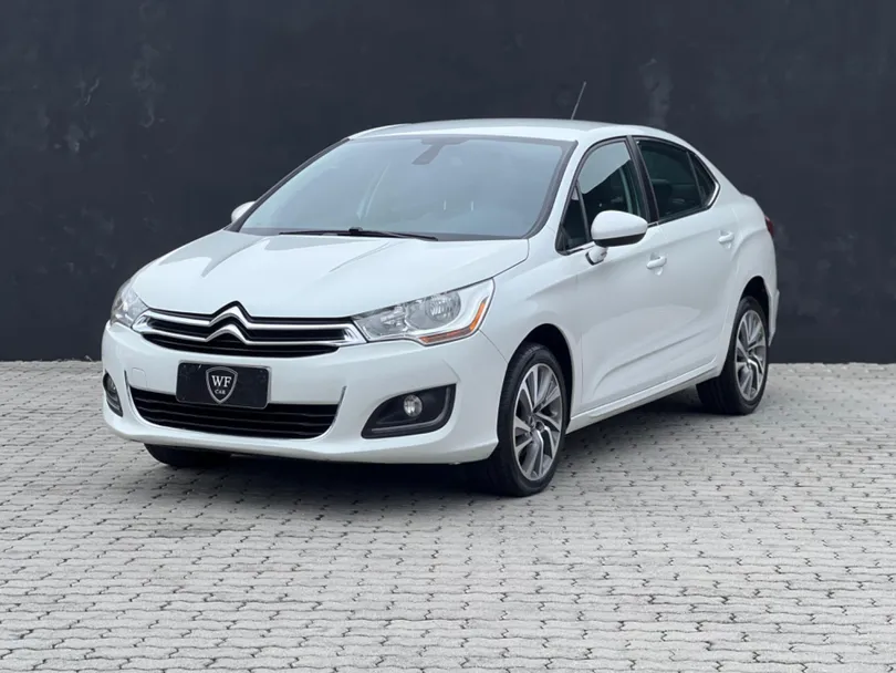 Citroën C4 LOUNGE Tendance 1.6 Turbo 4p Aut