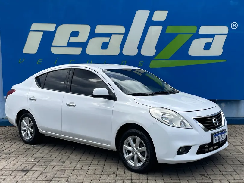 Nissan VERSA SL 1.6 16V Flex Fuel 4p Mec.