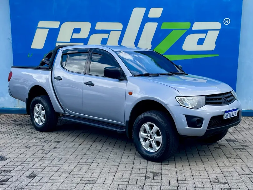 Mitsubishi L200 Triton GLX 3.2 CD TB Int.Diesel Mec