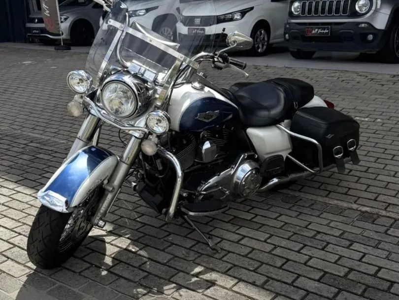 Harley ROAD KING CLASSIC  FLHRC/ CUSTOM FLHRSI